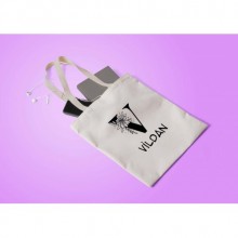 Kişiye Özel V Harfi Romantik Tasarım Bez Çanta