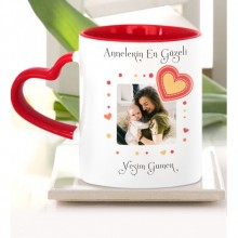 Kişiye Özel Fotoğraflı Annelerin En Güzeli Tasarımlı Kırmızı Kalp Saplı Kupa