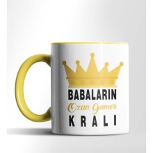 Kişiye Özel Babaların Kralı 3 Tasarımlı Sarı Renkli Kupa