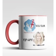 Kişiye Özel Mutlu Yıllar Fotoğraflı Tasarımlı Kırmızı Kupa