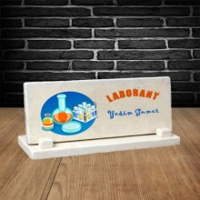 Kişiye Özel Laborant 2 Temalı Doğal Taş Masa İsimliği
