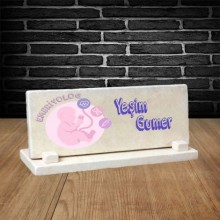 Kişiye Özel Embriyolog Temalı Doğal Taş Masa İsimliği