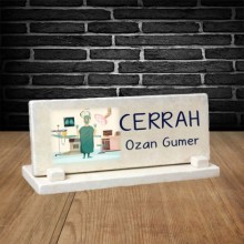 Kişiye Özel Cerrah Temalı Doğal Taş Masa İsimliği