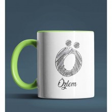 Kişiye Özel Ö Harfi Temalı Kara Kalem Tasarım Yeşil Renk Kupa