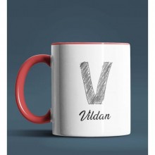 Kişiye Özel V Harfi Temalı Kara Kalem Tasarım Kırmızı Renk Kupa