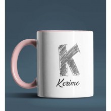 Kişiye Özel K Harfi Temalı Kara Kalem Tasarım Pembe Renk Kupa