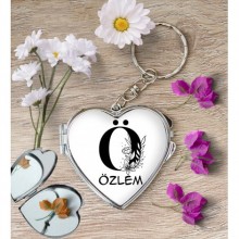 Kişiye Özel Ö Harfi Romantik Kalp Aynalı Metal Anahtarlık