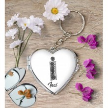 Kişiye Özel İ Harfi Kara Kalem Kalp Aynalı Metal Anahtarlık