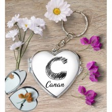 Kişiye Özel C Harfi Kara Kalem Kalp Aynalı Metal Anahtarlık