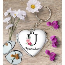 Kişiye Özel Ü Harfi Temalı Gül Kalp Aynalı Metal Anahtarlık