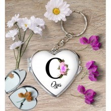 Kişiye Özel O Harfi Temalı Çiçekli Kalp Aynalı Metal Anahtarlık