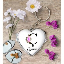 Kişiye Özel Ç Harfi Temalı Çiçekli Kalp Aynalı Metal Anahtarlık