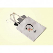 Kişiye Özel O Harfi Temalı Gül Tasarım Bez Çanta